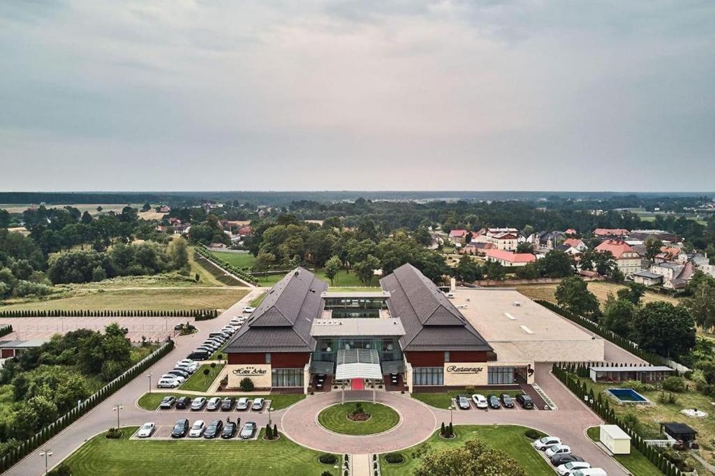 Hotel Arkas Prószków Exteriér fotografie